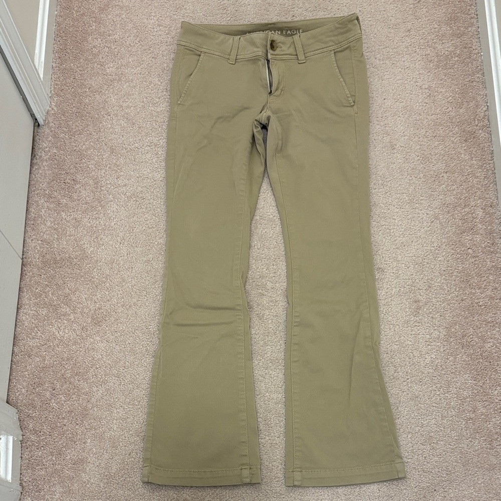 American Eagle Outfitters Khakis
